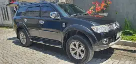 Mobil Pajero Dijual