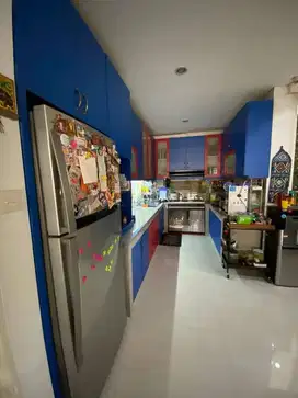 PONDOK INDAH RUMAH HOMIE 3 LANTAI CLUSTER JALAN LEBAR