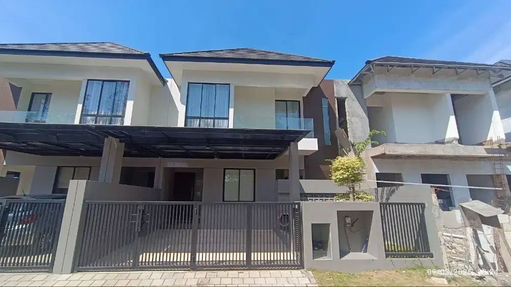 Rumah homey modern 2 lantai Graha Natura dekat sekolah