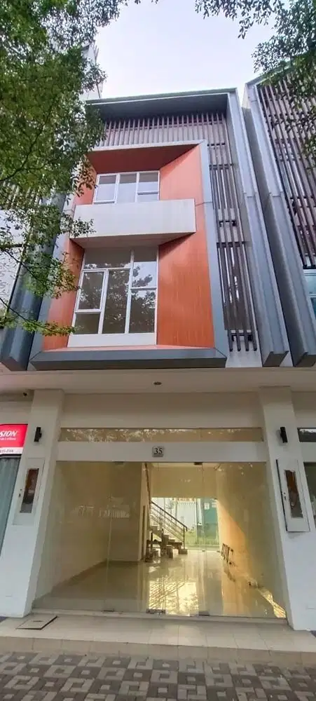 Ruko Cleon Park 5x17. 3 Lantai Di Jgc Cakung Jakarta Timur