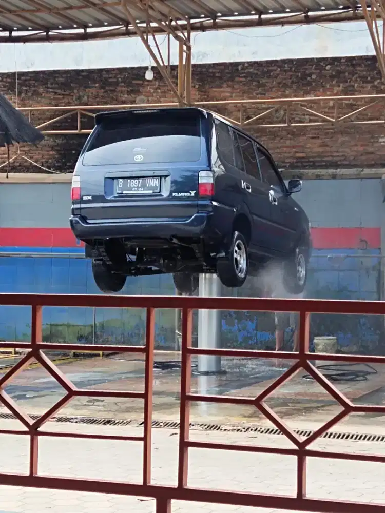 Kijang kapsul sx 1.8 bensin 2002