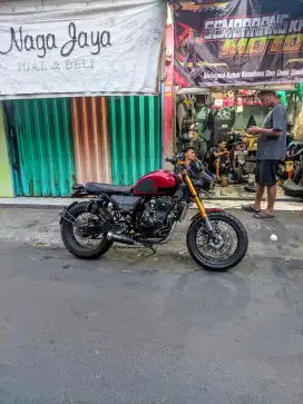Motor Custom Tracker/Japstyle
