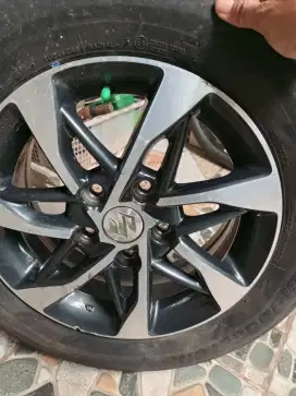 Velg mobil Suzuki all New Ertiga ring 15