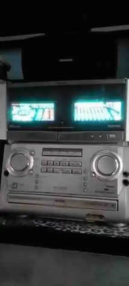 BIG Compo Aiwa XH-AG1000