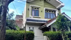 Rumah 2 lt semi furnished di Bogor