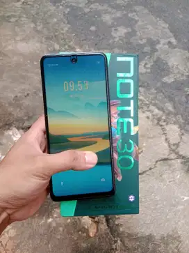 INFINIX NOTE 30 RAM 8+8/256GB + NFC(FULLSET)