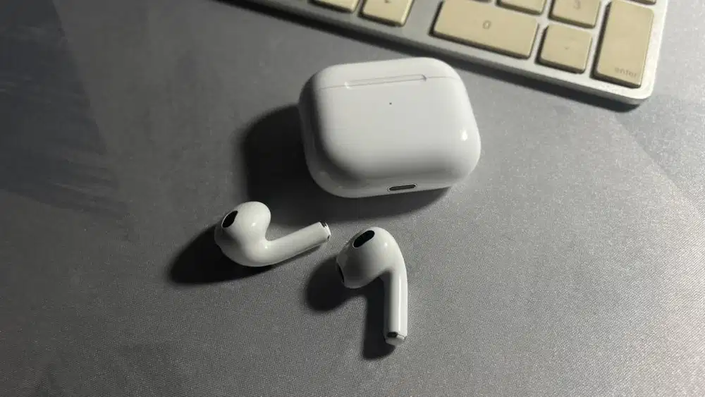 AirPods gen 4 ANC
