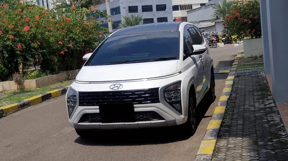 [ GARANSI 5TH ] Hyundai Stargazer Prime AT Captain Seat 2023/2024