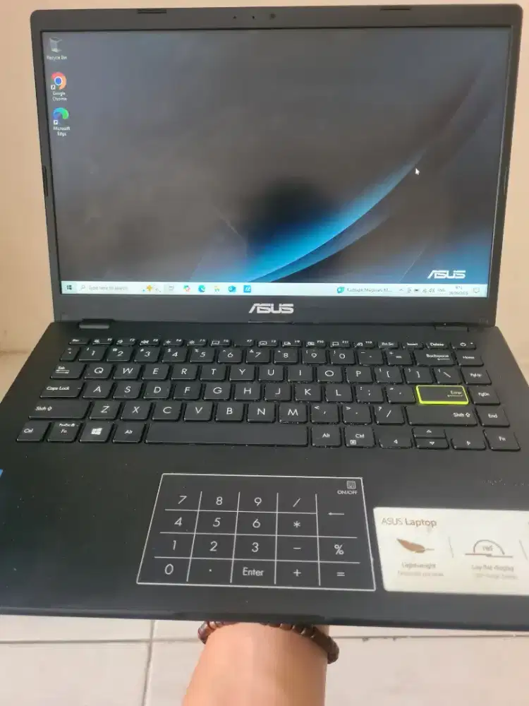 Asus murah E410M
