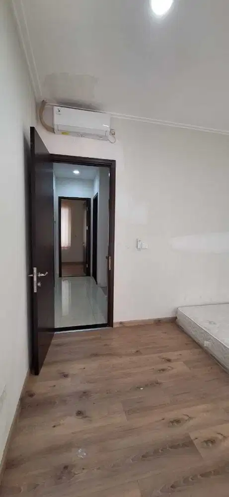 sewa murah rumah golf island uk 6x15m ada AC