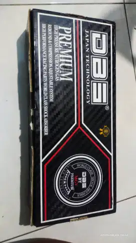 Shock belakang Lexi 125