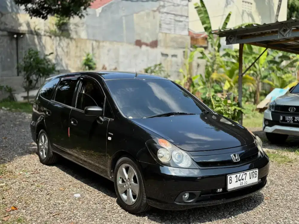 HONDA STREAM AUTOMATIC 2005