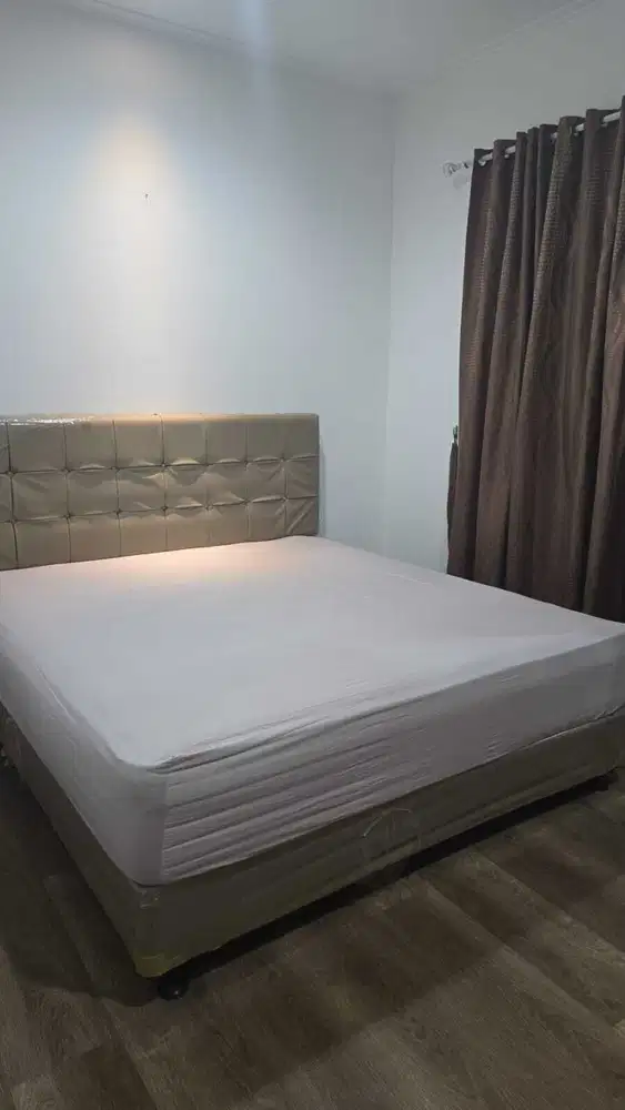 Rumah Cantik di Golf Island PIK Cluster Symphony 2 Lantai Full Furnish