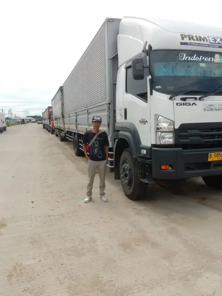 Driver pribadi, pengiriman, forklift