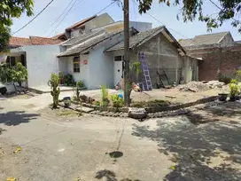 KOTA BARU DRIYOREJO, JL. MUTIARA 4.1 BLOK AH NO 10, DRIYOREJO, GRESIK