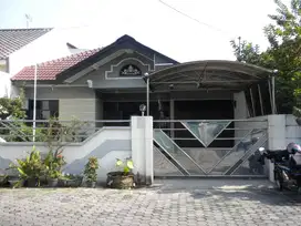 MURAH Rumah Taman Pondok Indah Adem Hadap Selatan