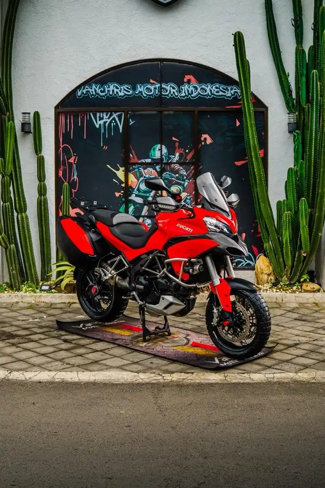 Ducati Multistrada 1200 Bmw1200Gs KTM Superduke F900Xr