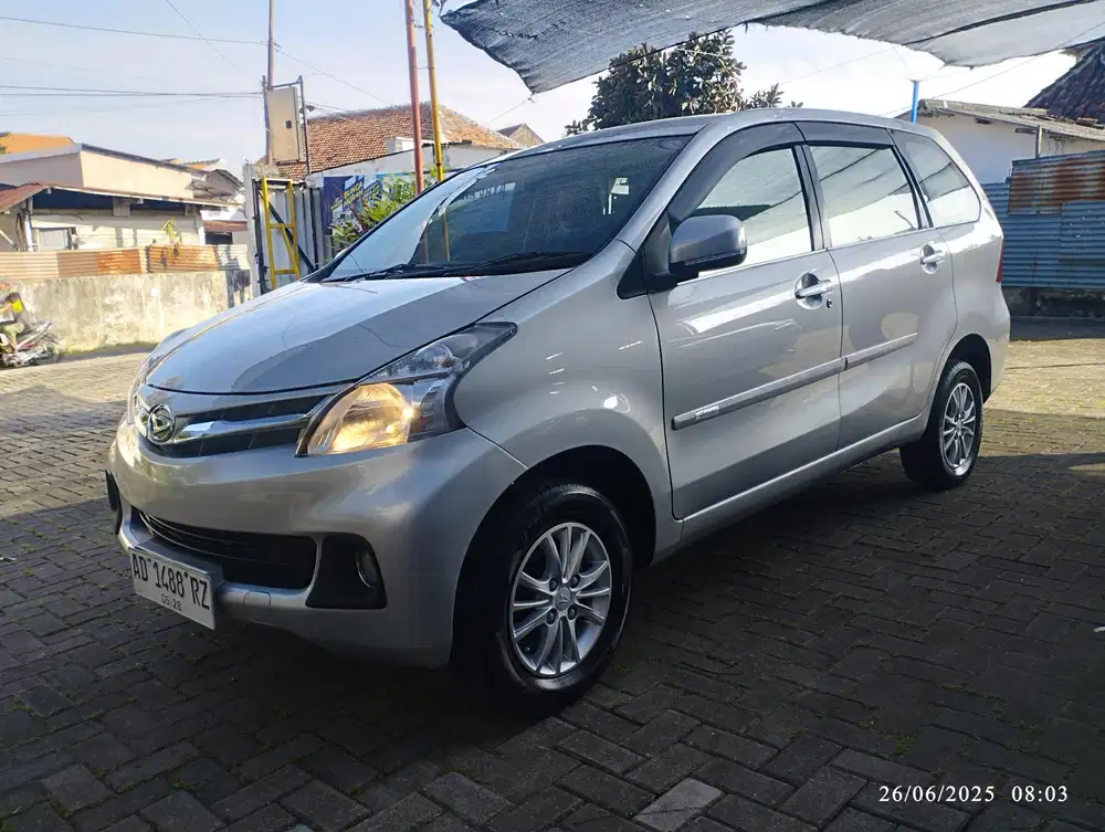 Daihatsu Xenia 2014 Bensin