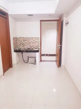 Dijual Cepat Dan Murah Apartemen Rapi Lantai Rendah Dekat Halte Busway