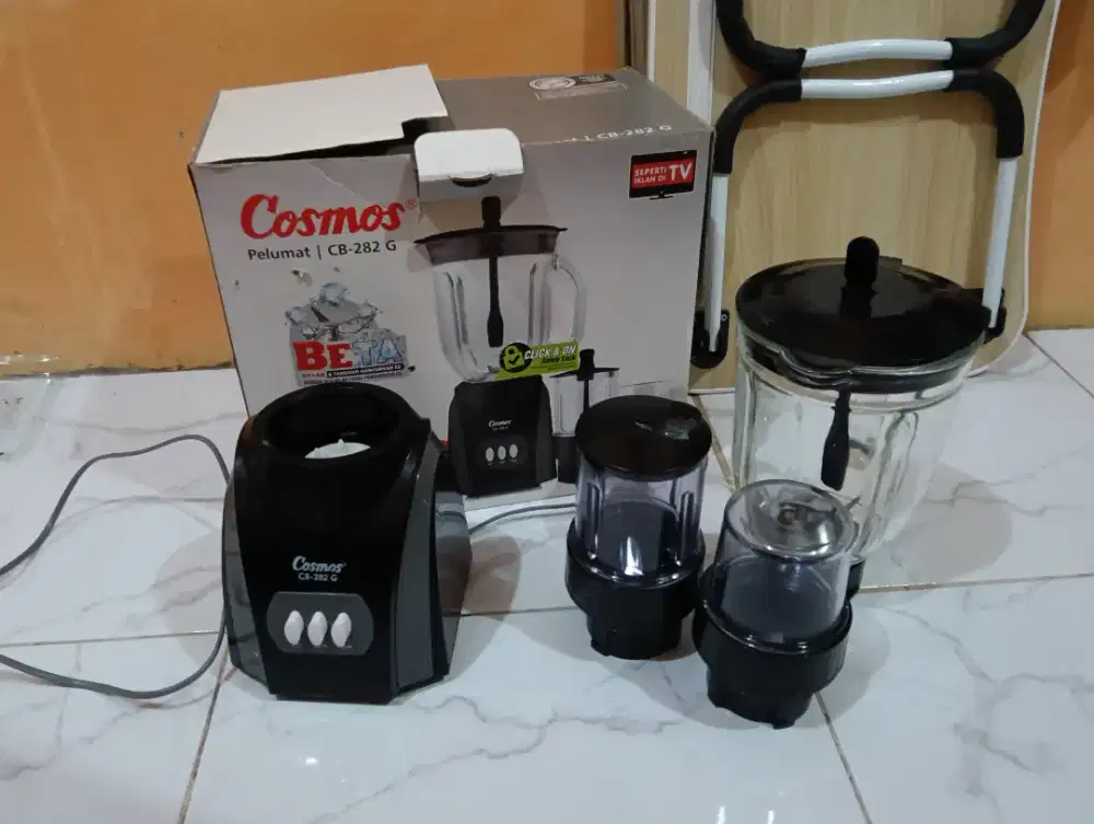 Blender cosmos cb-282 G
