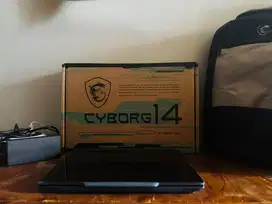Laptop Gaming MSI Cyborg 14 A13VF