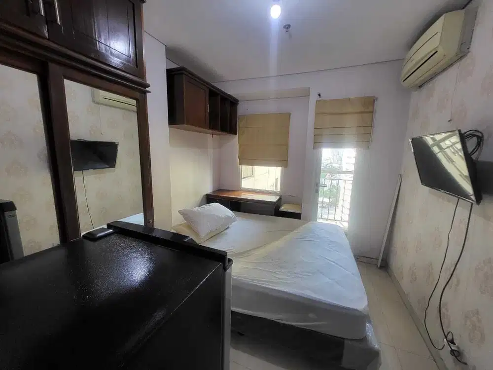 Disewakan Apartemen Madison Park Dekat Mall Central Park,Kampus, Tol