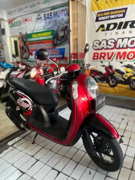 HONDA SCOOPY 2016 SAS MOTOR JL. BARATAJAYA 19 NO 5