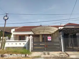 Dijual rumah Sukomanunggal