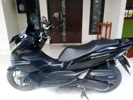 Jual motor Honda PCX 160 tangsel