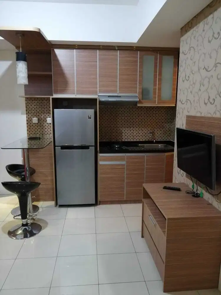 ready disewakan apartemen green lake sunter,2kamar,furnish,view danau