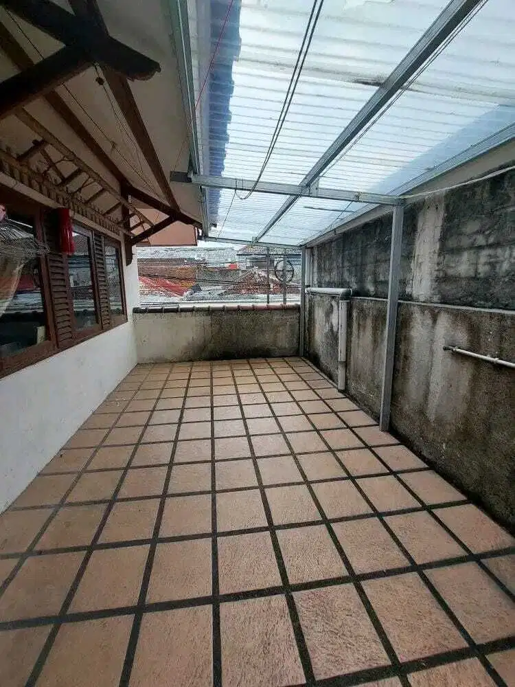 Dijual Rumah 2 lantai di taman cilendek indah