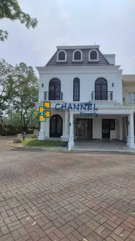 JUAL Rumah Bagus Posisi Hoek Siap Huni Vanya Park BSD