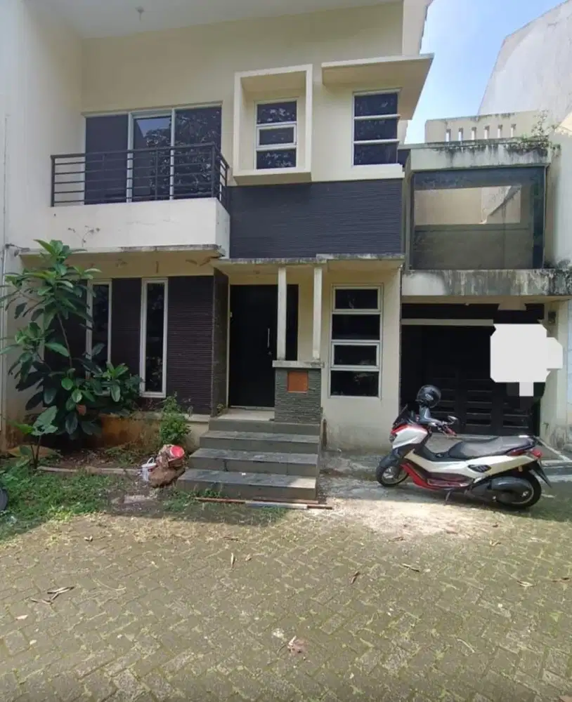 dijual rumah murah di perumahan royal fountain, cinere, depok