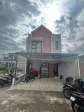 Rumah di dekat pusat kota cimahi