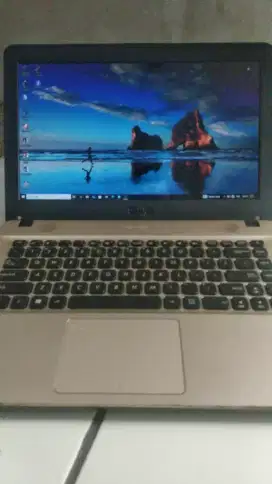 LAPTOP ASUS KONDISI AMAN LANCAR