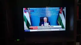 TV TCL dengan stb normal