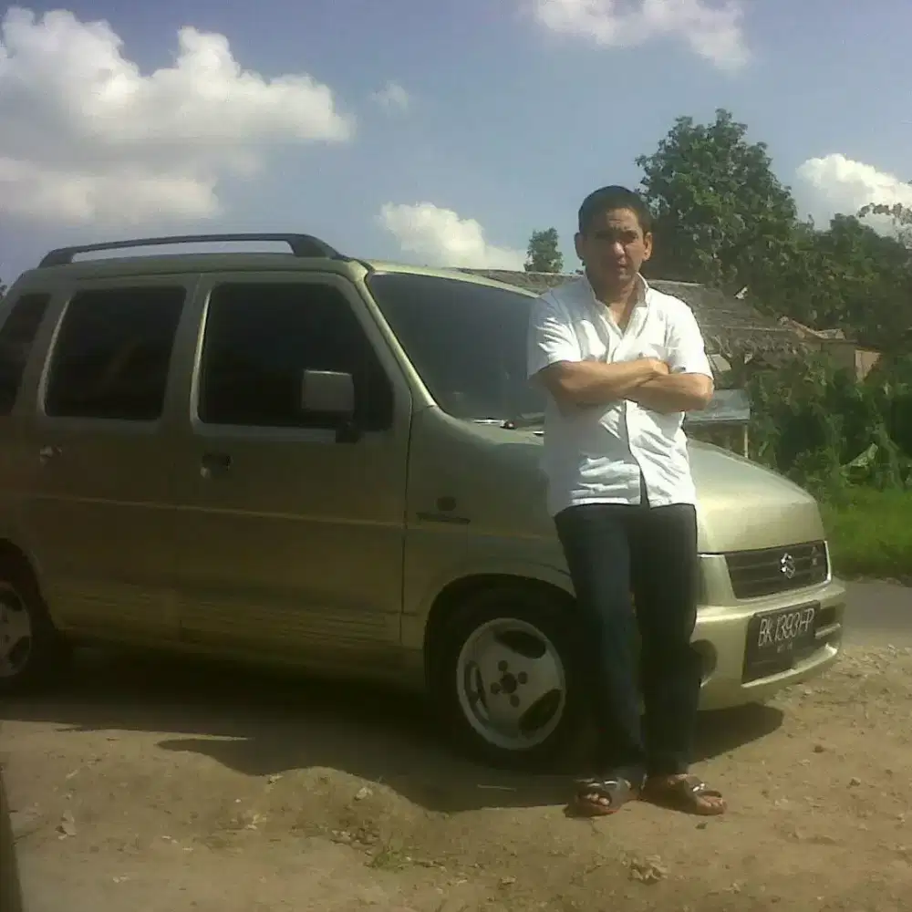 Cari pekerjaan supir pribadi