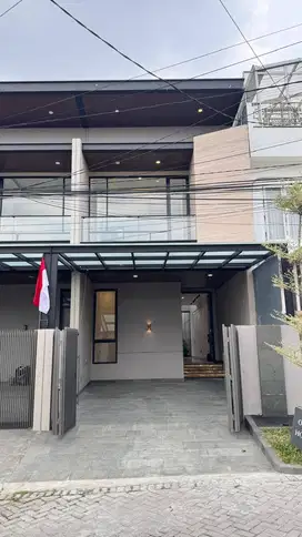 Dijual Rumah 2Lantai Kupang Baru Gress Mewah Siap Huni Row Jalan Lebar