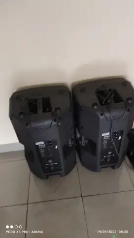 Speaker monitor aktif 15 inch
