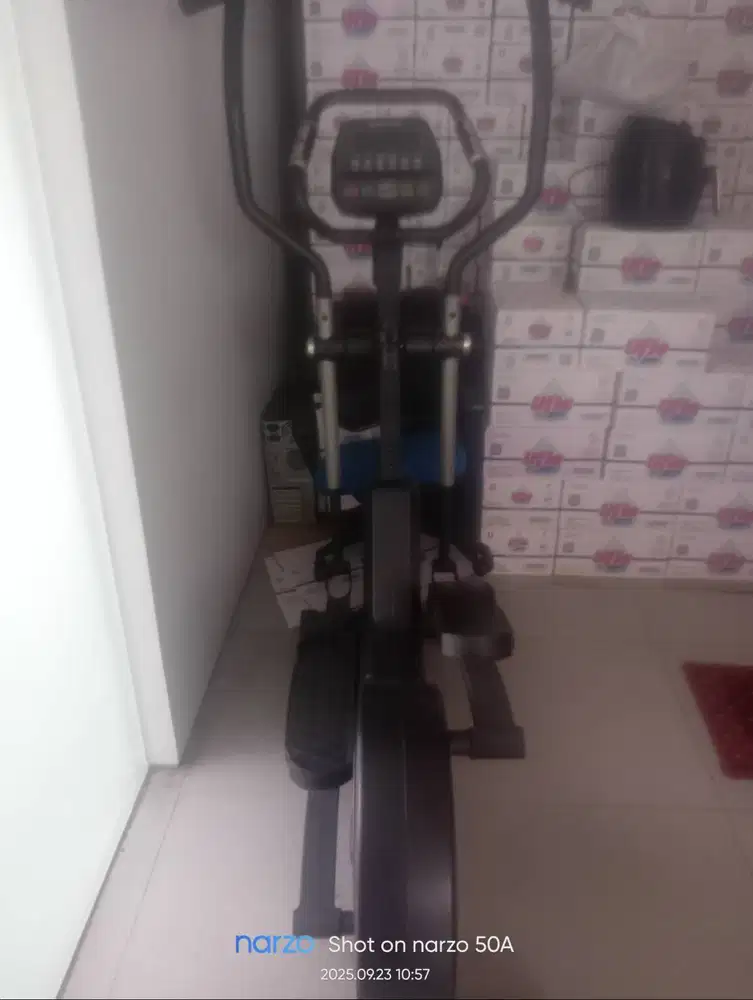 Alat olahraga fitness
