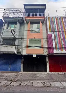 Disewakan / Sewa Ruko 4 Lantai Klampis Jaya - Bagus