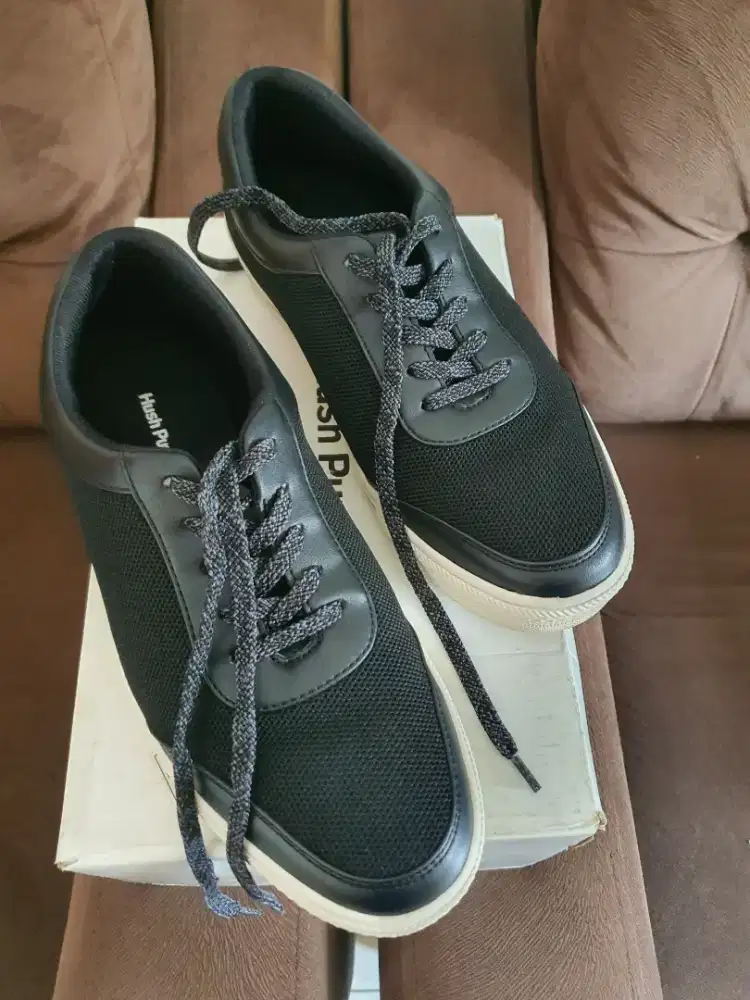 Preloved hush puppies uk.40