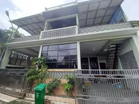 Rumah di jual di perumahan cibubur residence, bisa kpr