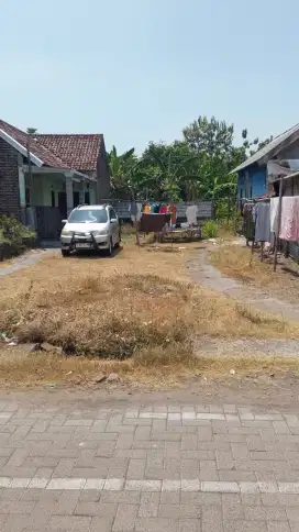 DIJUAL TANAH SHM NGORO DEKAT NIP