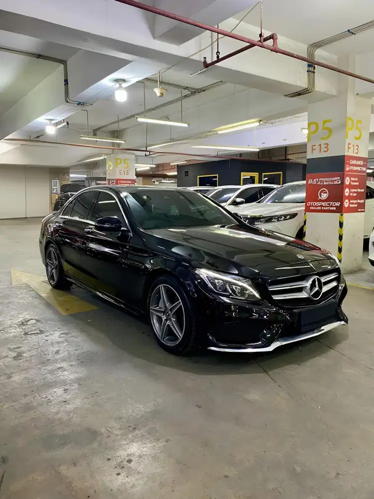 Mercedes-Benz C300 2018 Bensin
