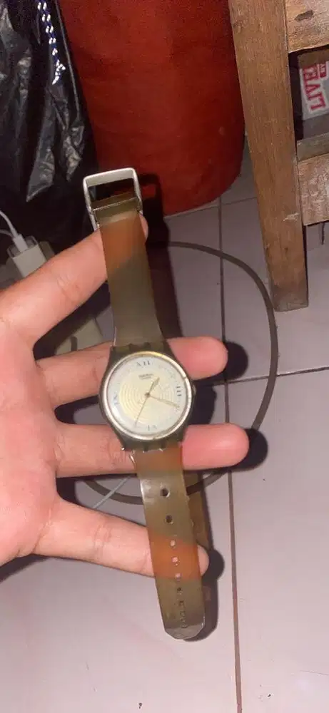 Jam tangan swatch