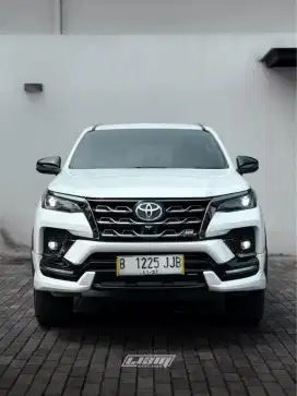 Toyota Fortuner GR 2.8 Diesel Matic 2022