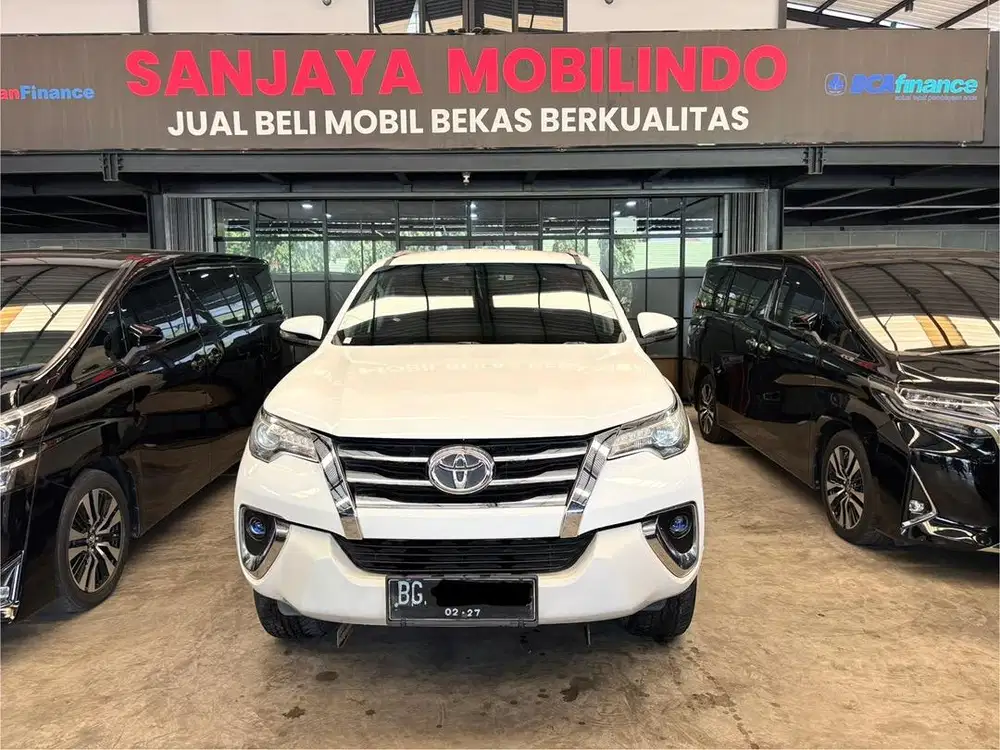 Fortuner VRZ 2.4 A/T 2019/2020,Km 78rb