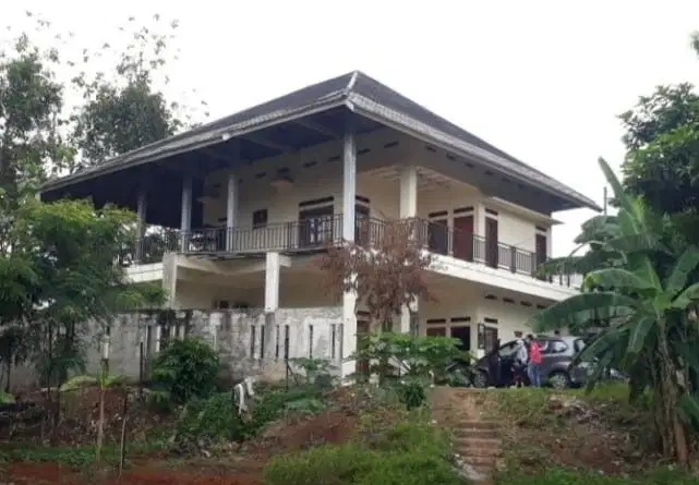 dijual rumah murah di komplek batan indah, serpong, tangerang selatan