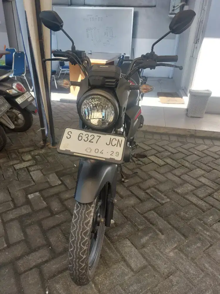HONDA CB VERZA 150